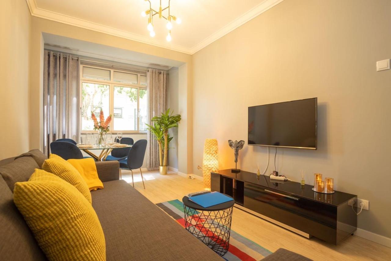 Golden Beach Apartment Cascais Exteriör bild